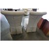 Image 4 : 2 UPHOLSTERED CHAIRS