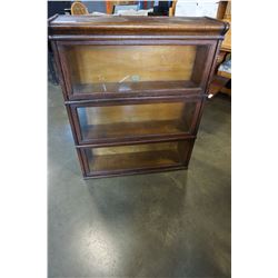 ANTIQUE 3 SECTION QUARTER SAWN OAK LAWYERS BOOKCASE