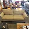 Image 2 : CONTEMPORARY ROLLED ARM DEEP SEATING SOFA BY HENREDON FURNITURE COMPANY
