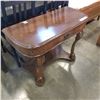 Image 1 : ANTIQUE CARVED 1 DRAWER HALL TABLE