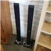 Image 2 : PANASONIC 5 DISC DVD HOME THEATER SOUND SYSTEM W/ SPEAKERS AND SUB
