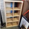 Image 1 : MAPLE CUBICLE BOOKSHELF