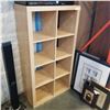 Image 2 : MAPLE CUBICLE BOOKSHELF