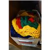 Image 1 : MULTI-COLOR HAMMOCK