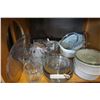 Image 1 : SHELF LOT OF PYREX, CORNINGWARE, AND GLASSWARE