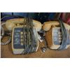 Image 3 : 3 VINTAGE PHONES