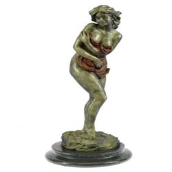 Special Patina Nude Female Covering Her Body Bronze Sculpture