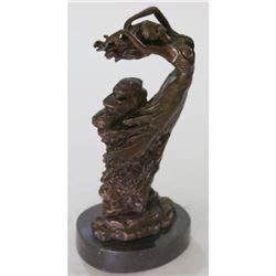 Sexy Lady Art Nouveau Bronze Statue