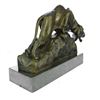 Image 8 : Bronze Mountain Lion Sculpture on Marble Base Statue