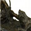Image 6 : Man With Bow and Arrow Striking Lion Bronze Sculpture