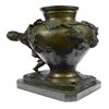 Image 8 : Cherub Vase Bronze Figurine