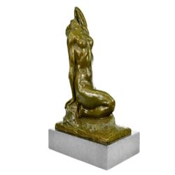 Nude Female Bronze Sculpture