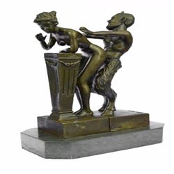 Nude Loving Couple Bronze Sculpture
