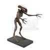Image 12 : ALIEN³ (1992) - Alien Creature Maquette