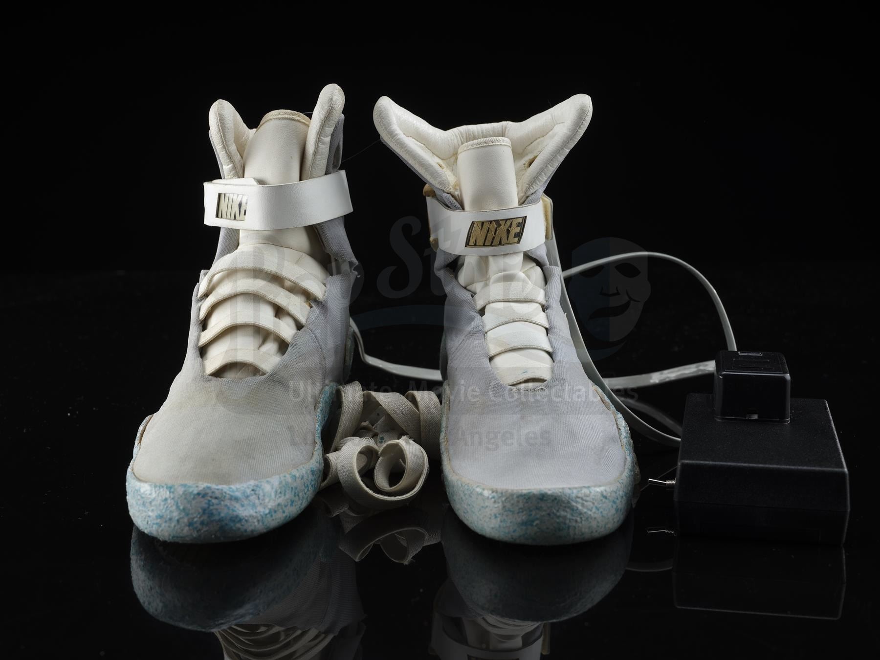 BACK TO THE FUTURE PART II (1989) - Marty McFly's (Michael J. Fox ...