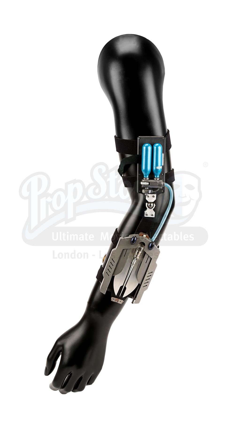 BLADE II (2002) - Spring-Loaded EDTA Injector