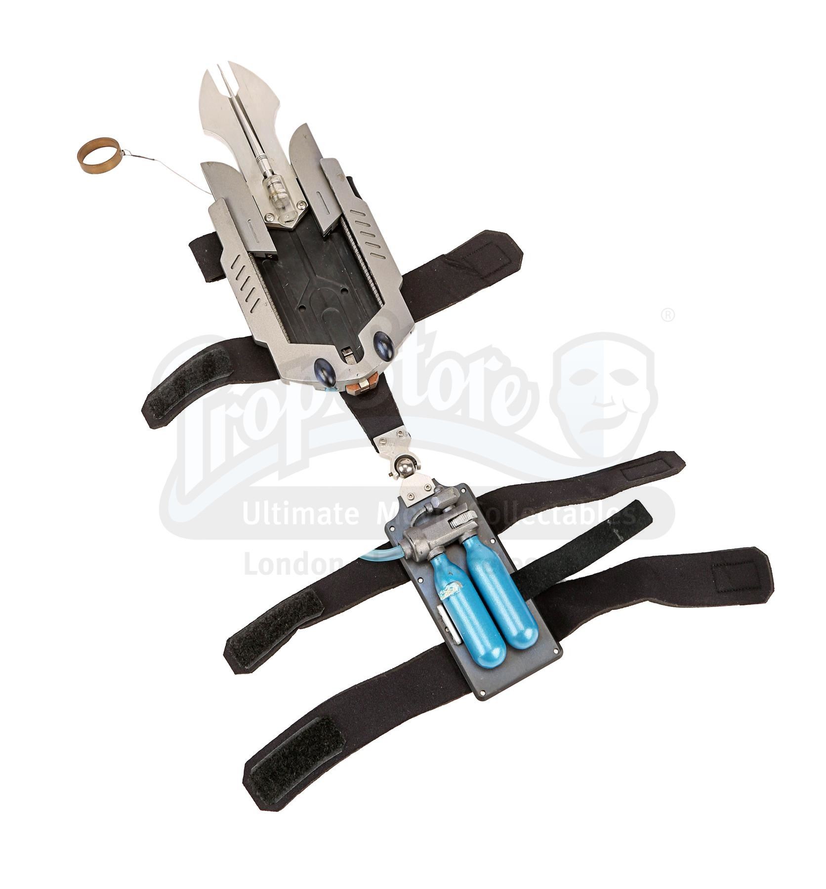 BLADE II (2002) - Spring-Loaded EDTA Injector