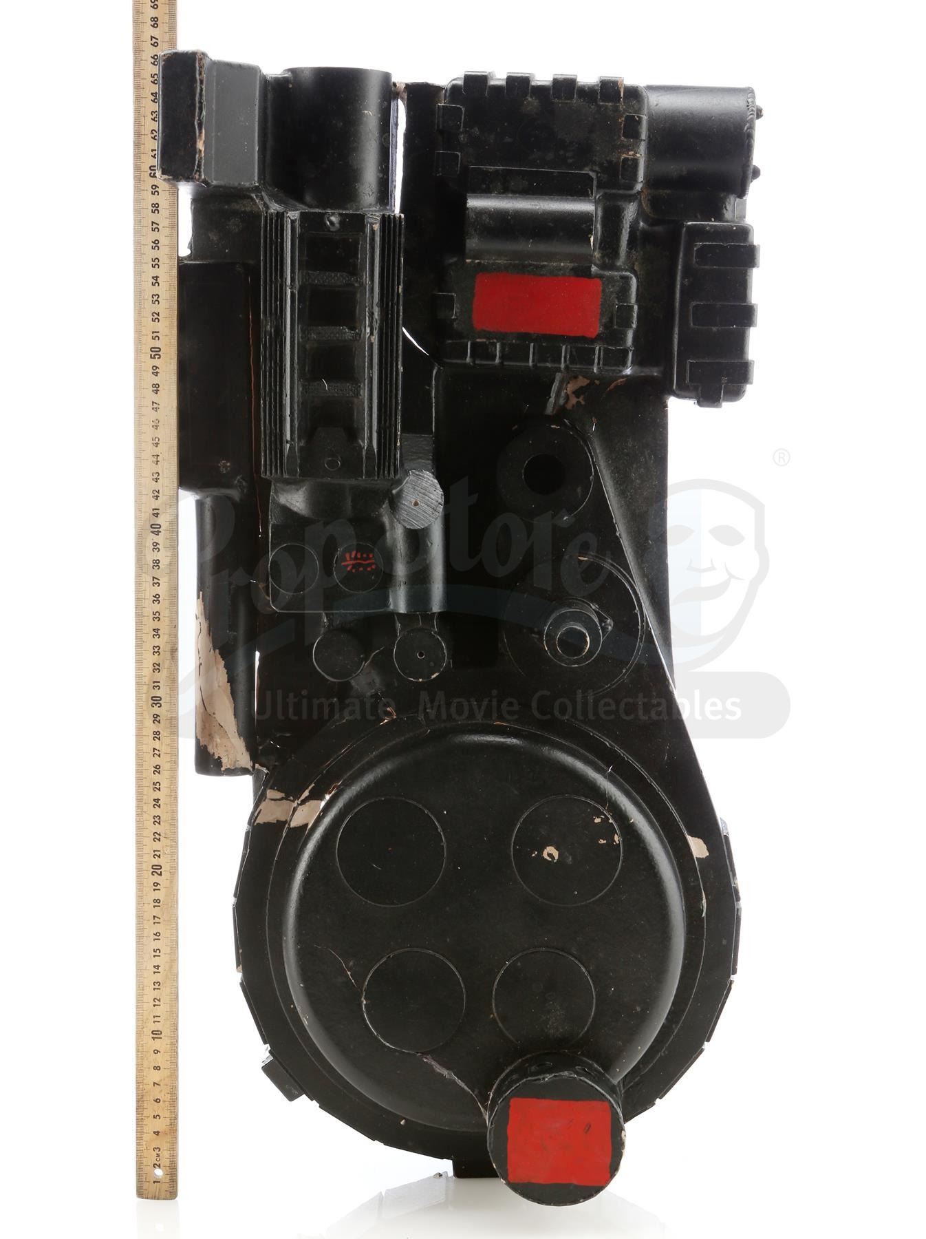 GHOSTBUSTERS (1984) - Production-Made Proton Pack Shell
