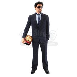 IRON MAN (2008) - Tony Stark's (Robert Downey Jr.) Desert Costume Display