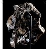 Image 8 : JURASSIC WORLD: FALLEN KINGDOM (2018) - Mounted 5-Foot Tyrannosaurus Rex Skull