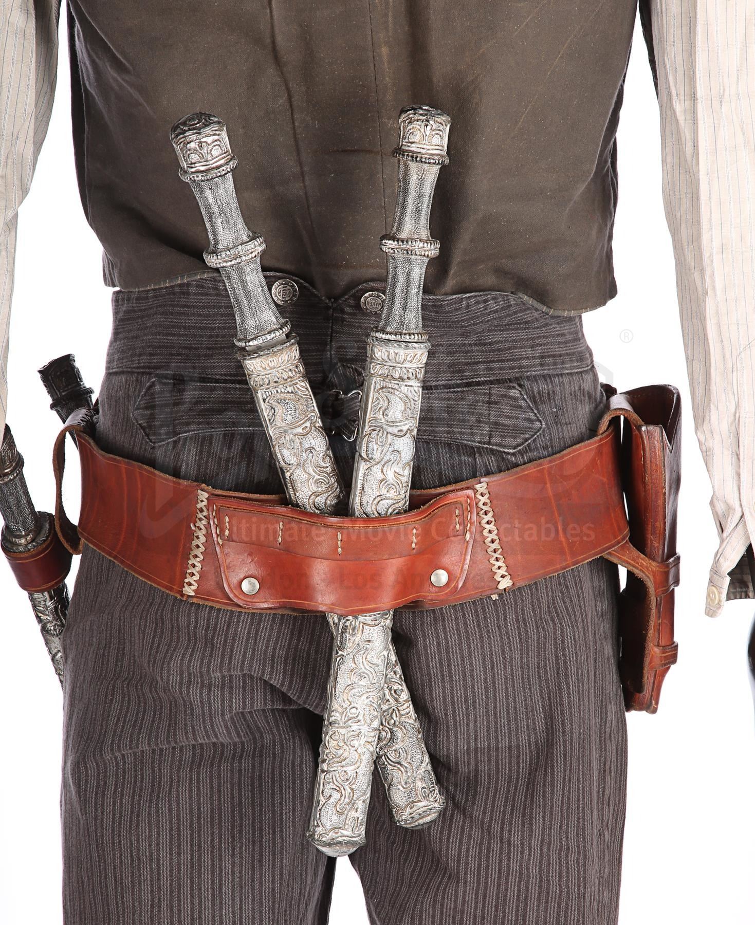 Billy Rocks Weapons MAGNIFICENT SEVEN, THE (2016) - Billy Rocks' (Byung-Hun Lee) Costume ...
