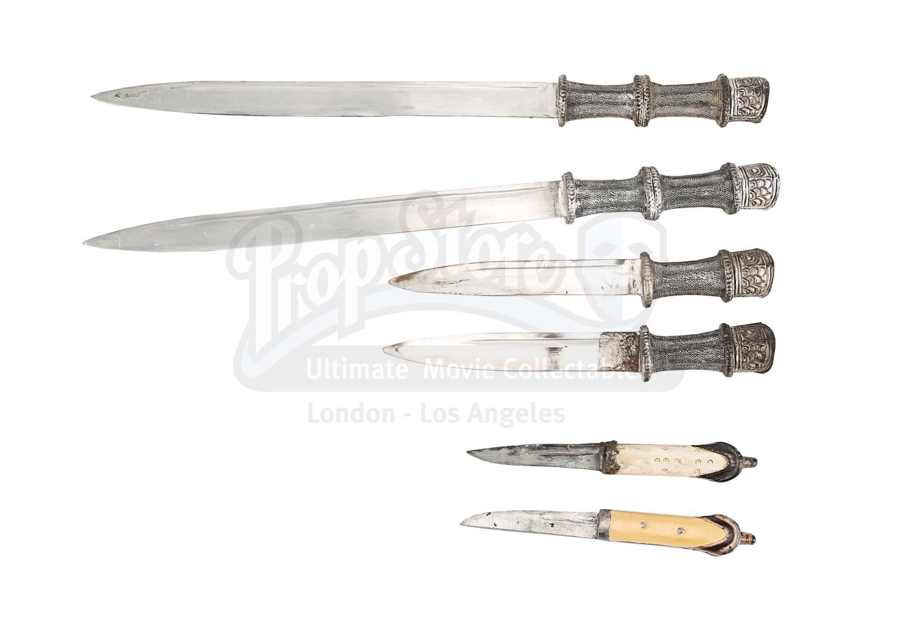 Billy Rocks Weapons MAGNIFICENT SEVEN, THE (2016) - Billy Rocks' (Byung-Hun Lee) Costume ...