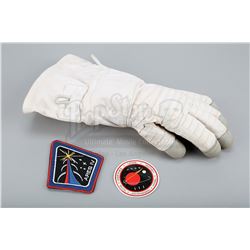 MARTIAN, THE (2015) - Mark Watney's (Matt Damon) "Iron Man" Cut Glove and Ares IV Mission Patch and 