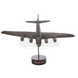 MEMPHIS BELLE (1990) - Model Miniature Flak-Hit B-17 Aircraft