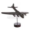Image 9 : MEMPHIS BELLE (1990) - Model Miniature Flak-Hit B-17 Aircraft