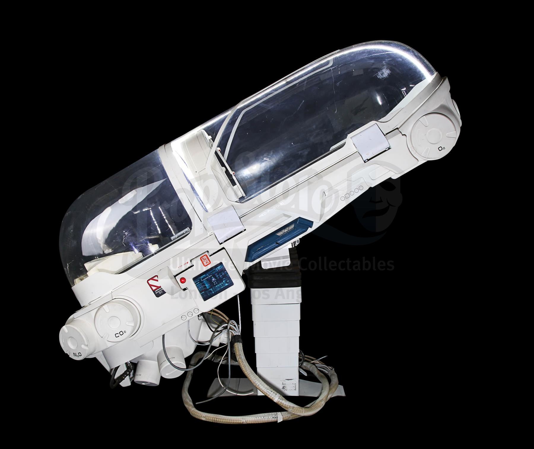 PROMETHEUS (2012) - Full Sized Light-Up Functional Medical Pod