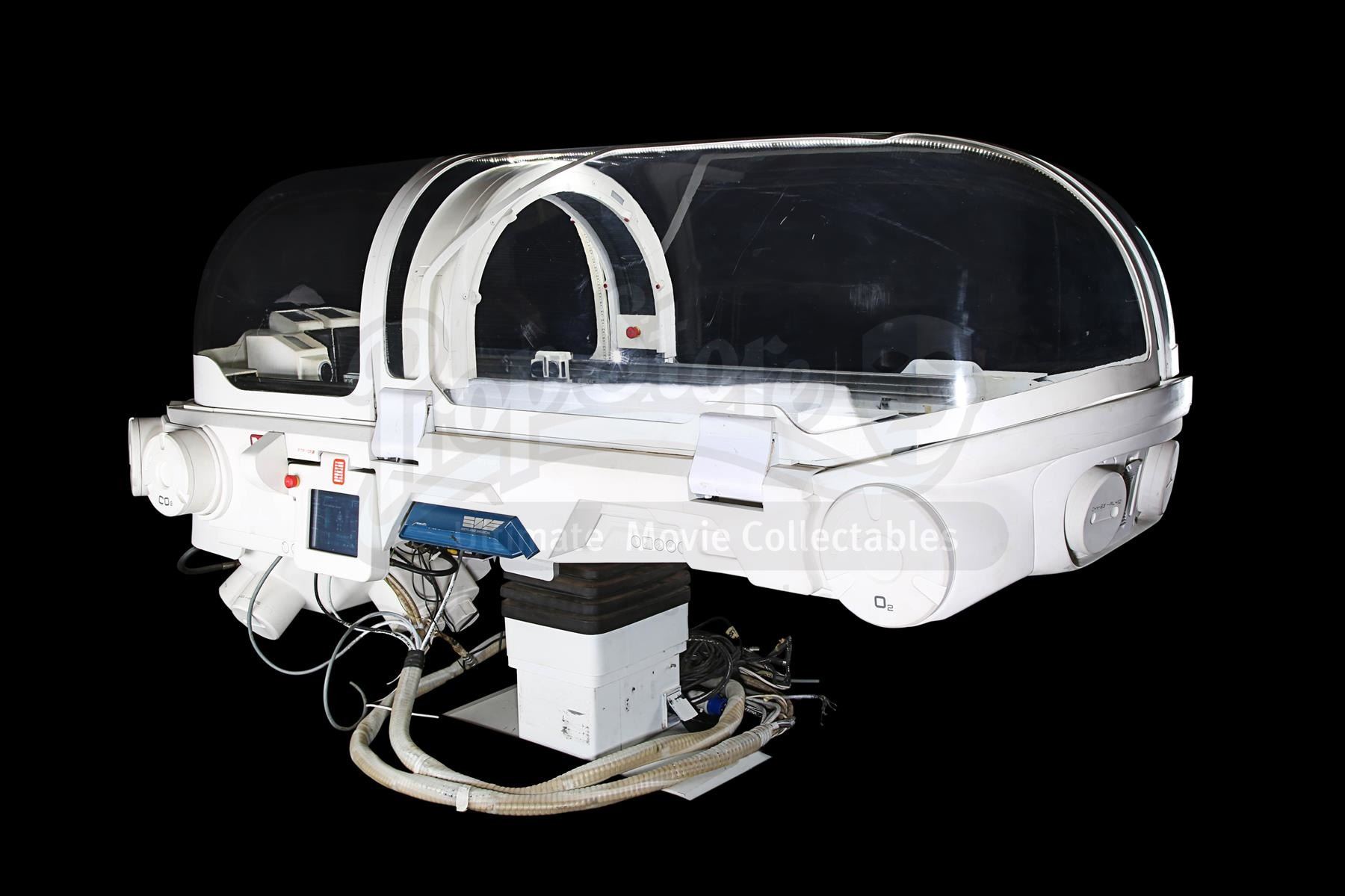 PROMETHEUS (2012) - Full Sized Light-Up Functional Medical Pod