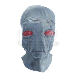 STAR WARS: A NEW HOPE (1977) - Duros Cantina Alien Head Replica Casting