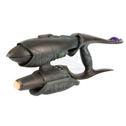 STARGATE SG-1 (TV SERIES 1997-2007) - LIght-Up TER Weapon