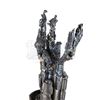 Image 6 : TERMINATOR 3: RISE OF THE MACHINES (2003) - T-X’s (Kristanna Loken) Special Effects Light-Up Arm