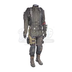 TERMINATOR SALVATION (2009) - John Connor's (Christian Bale) Final Battle Costume