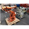 Image 2 : 2000 ABB IRB 1400 M2000 Robot w/IRB 1400 M2000 S4c Controller