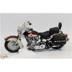 HARLEY DAVIDSON HERITAGE 90FTAIL CLASSIC DIECAST.