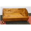 Image 1 : VINTAGE WOODEN CRADLE