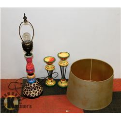 KITCHY HAND PAINTED TABLE LAMP BASE PLUS