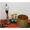 Image 1 : KITCHY HAND PAINTED TABLE LAMP BASE PLUS