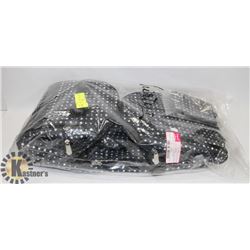 THIRTYONE WHEELS UP ROLLER BAG.