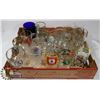 Image 1 : FLAT OF ASSORTED BEER GLASSES AND MUGS