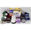 Image 1 : FLAT OF 33 NEW LADIES SOCKS