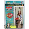Image 1 : MAGIC MESH HANDS FREE SCREEN DOOR.