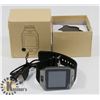 Image 1 : BLACK SMART WATCH.