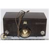 Image 1 : 1950'S MOTOROLA BAKELITE RADIO