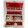 Image 1 : ESTATE JEWELRY BOX WITH CONTENTS
