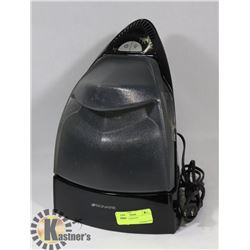 BIONAIRE HUMIDIFIER