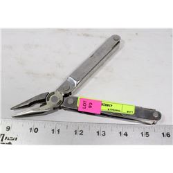LEATHERMAN SUPER TOOL