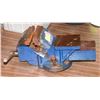 Image 1 : LARGE VICE